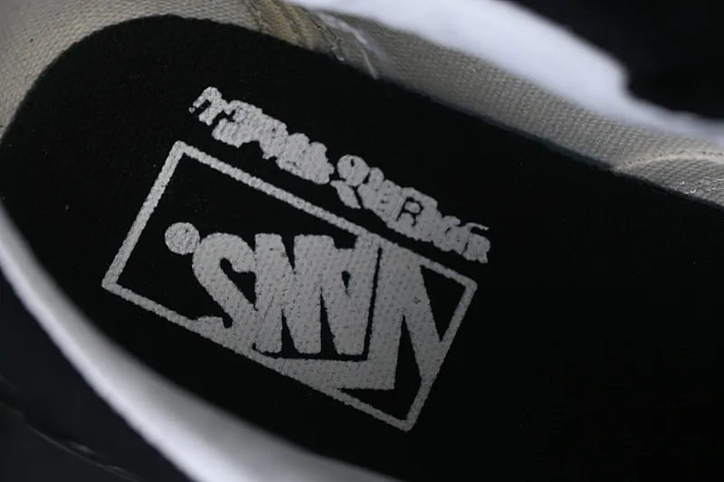 All categories Vans Vans series Vans Low Vans low-top Vans Old Skool high-end branch low-top casual sneakers VN0000E9TMCG